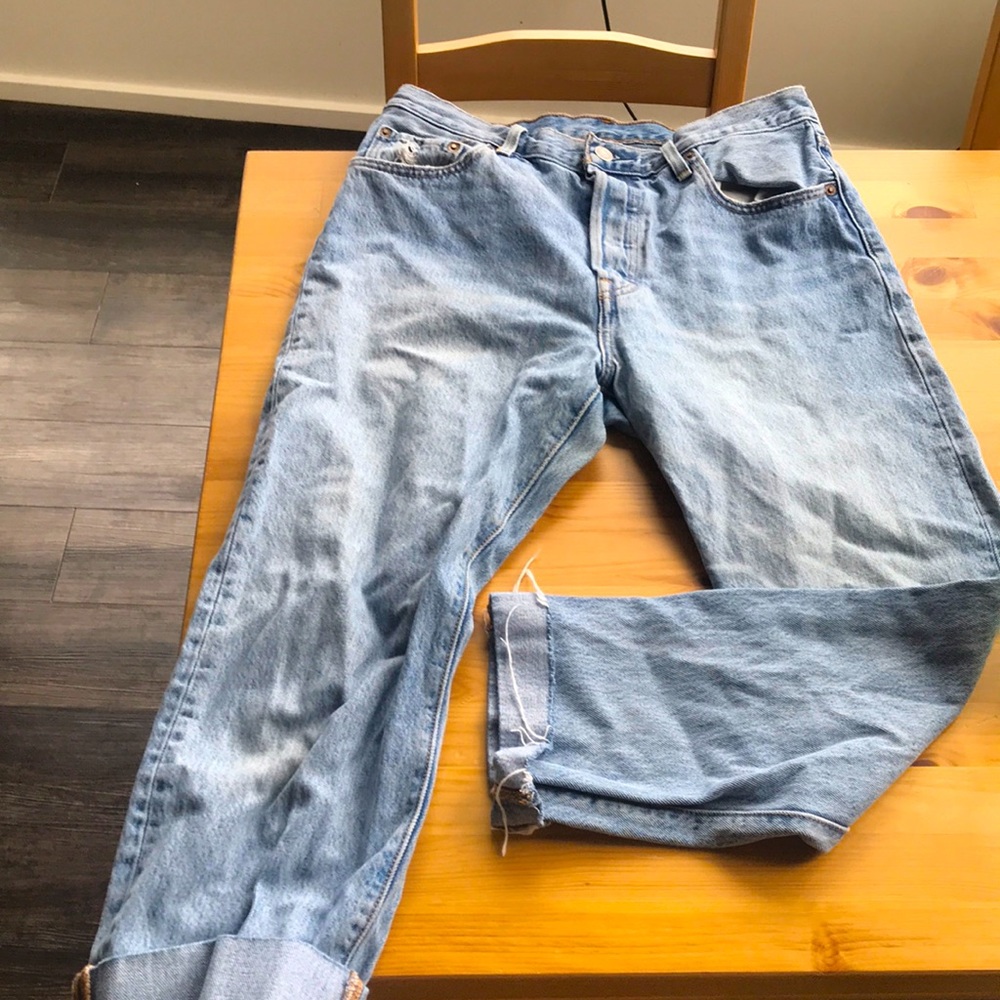 Levi boyfriend cut Jean